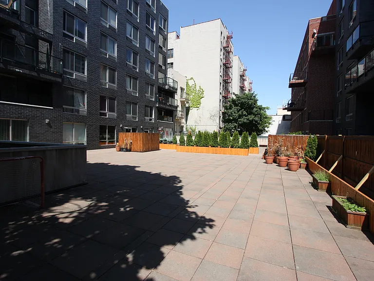 522 Lefferts Ave #2F — Photo 7