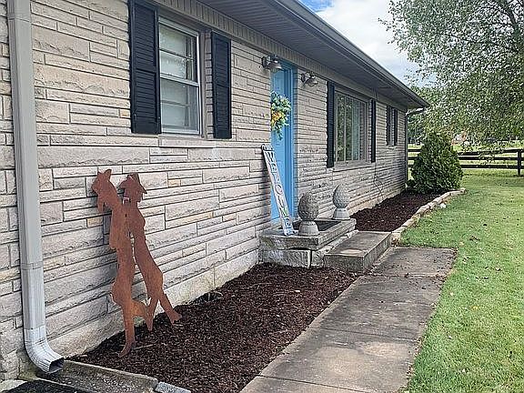 3rd image of 1422 Hopkinsville St