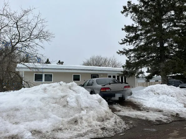 748 Hawthorne St, Cloquet, MN 55720