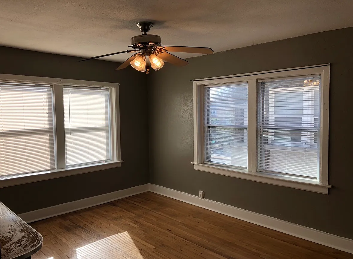 Studio, 400 sqft, $725 — Photo 3