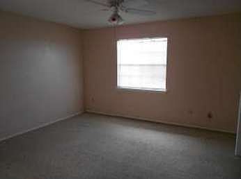 2nd image of 4657 Lighthouse Cir