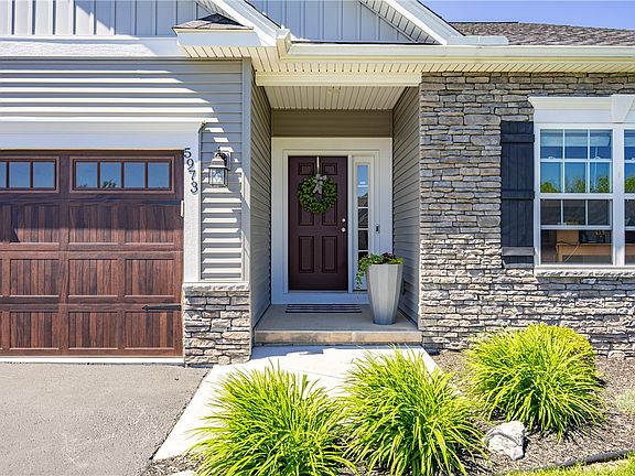 4th image of 5973 Monarch Dr