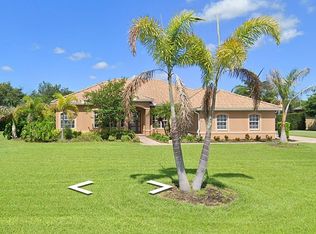 616 Country Meadows Way, Bradenton, FL 34212