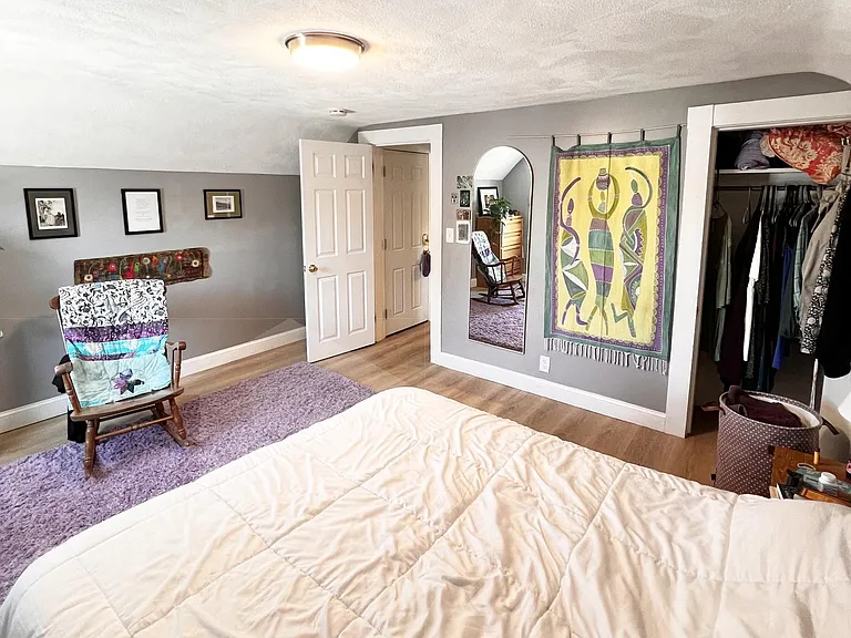 48 Beacon St #3 — Photo 8