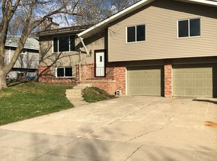 5811 NW Gary St, Lincoln, NE 68521