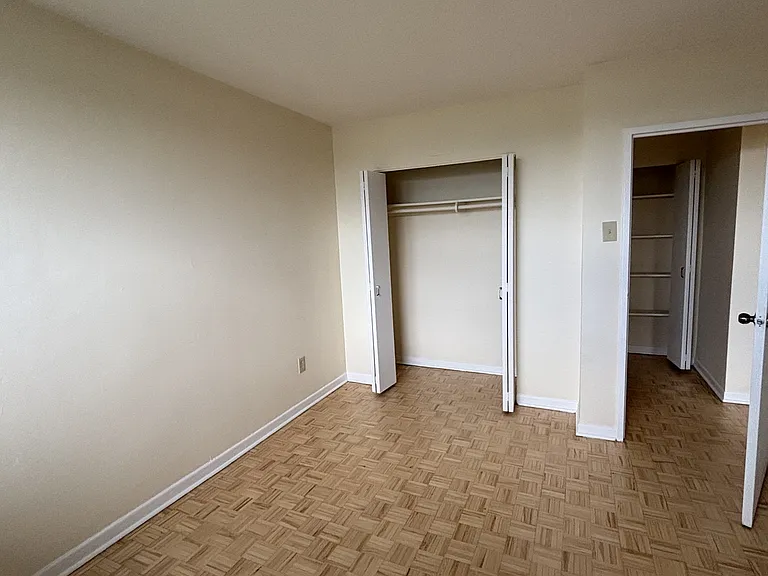 345 Laurier Ave E #706 — Photo 2