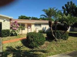 1741 NW 105th Ave, Pembroke Pines, FL 33026