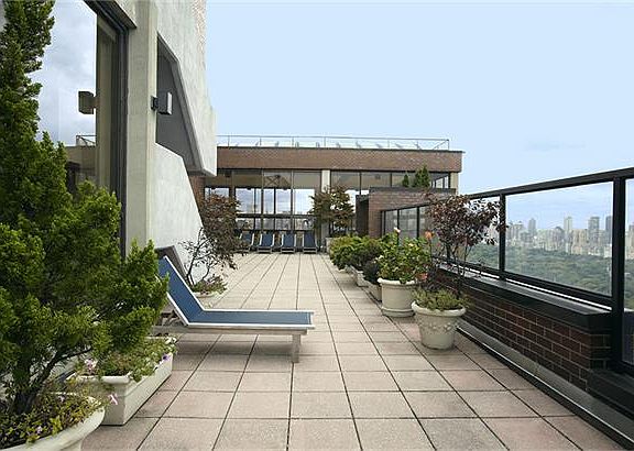 4th image of 1239 Madison Ave #35C