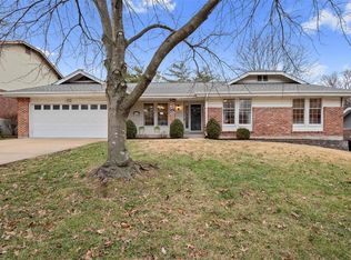 5331 Chapelford Ln, Saint Louis, MO 63119
