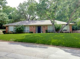 1804 Ems Rd W, Fort Worth, TX 76116