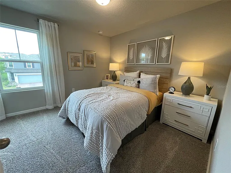 732 Legacy Dr — Photo 24