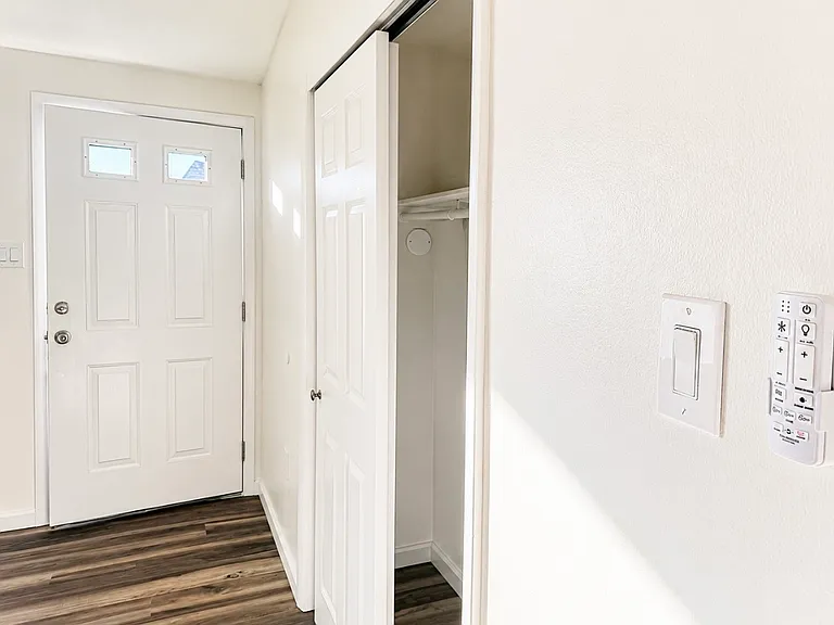 304 Lake Crystalbrook Dr — Photo 6