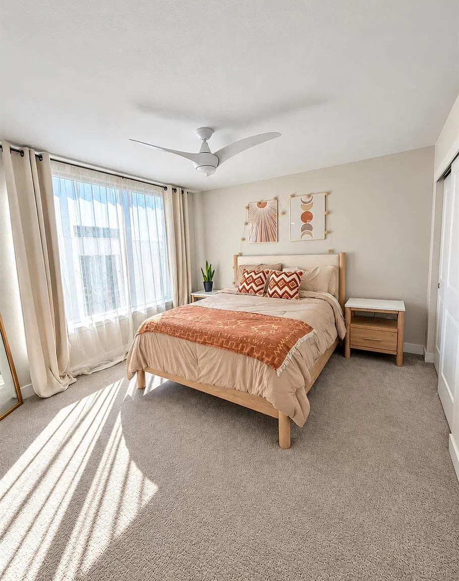 2 bed, 2.5 bath, 1341 sqft, $3,295 — Photo 2