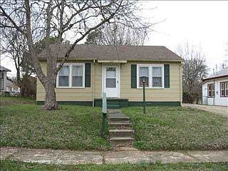 5th image of 722 N Hobson Ave
