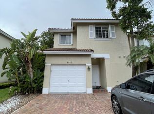 4007 NW 92nd Ave #1, Fort Lauderdale, FL 33351