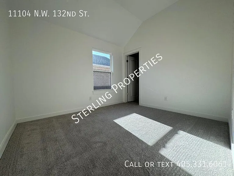 11104 NW 132nd St — Photo 36