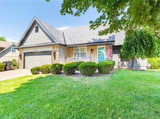 3205 Gateway Dr, Independence, MO 64057
