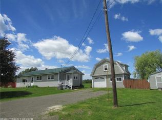 583 Smyrna St, Houlton, ME 04730