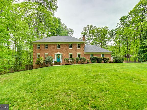 3rd image of 12695 Landview Dr