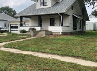 312 E 4th St, Neligh, NE 68756