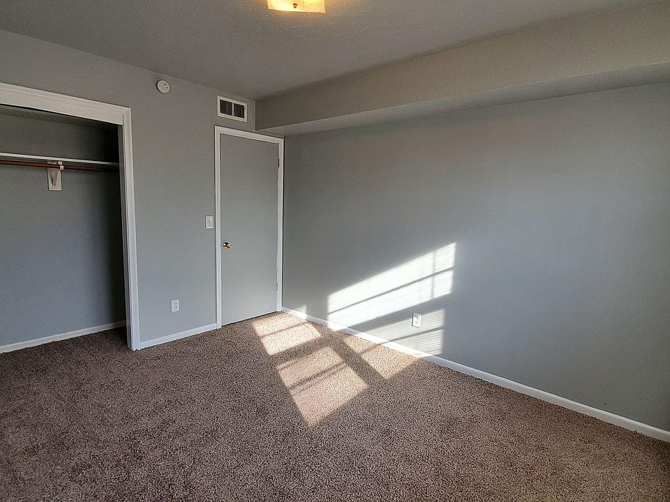 2nd image of 4750 Lafayette Ave #16