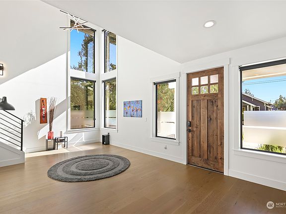 4th image of 5213 N 42nd Street