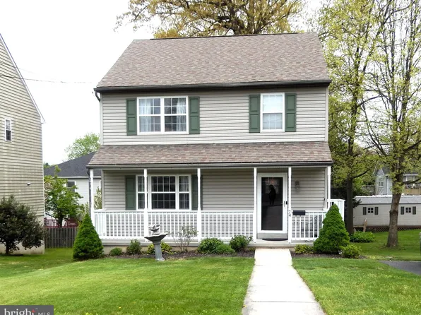 74 5th Ave, Broomall, PA 19008