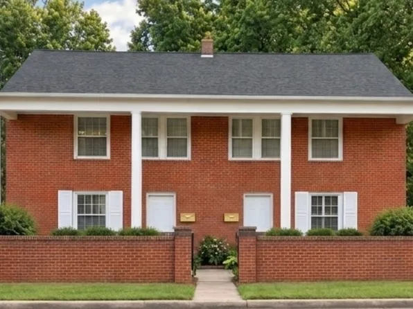 215 N Garden St #2, Marion, NC 28752
