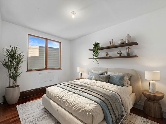 2nd image of 166 Kingsland Ave APT 2B
