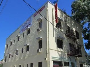 2114 16th St APT 8, Sacramento, CA 95818