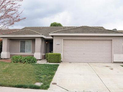 1952 Universal Dr, Stockton, CA, 95206