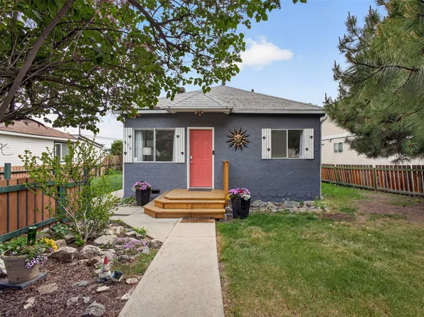 974 Creston Ave, Penticton, BC V2A 1P9