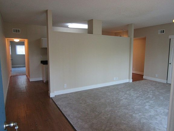 3rd image of 5450 Mayme Ave APT 11