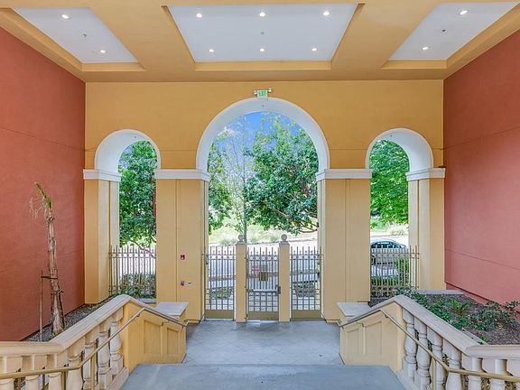 2nd image of 2988 Grassina St Unit 622