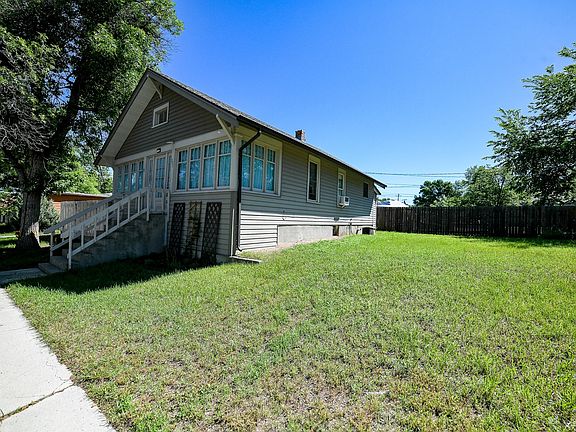 4th image of 707 16th St N
