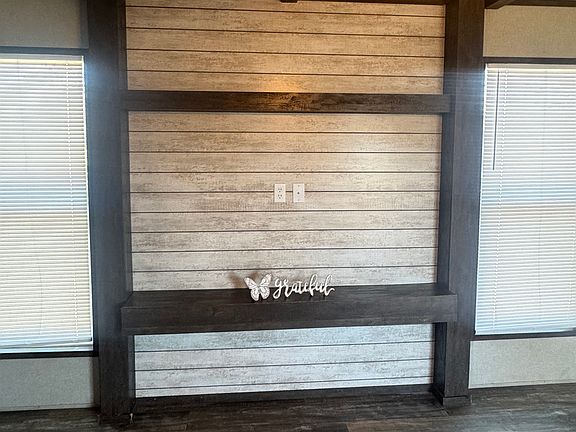2nd image of 2201 S Pearl St #74