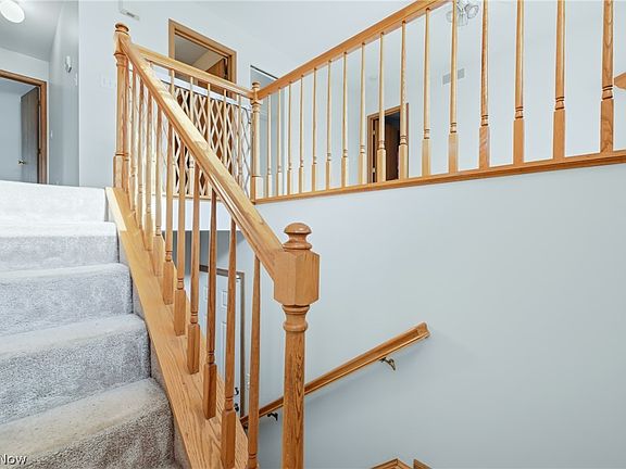 3rd image of 5613 Pierce Rd