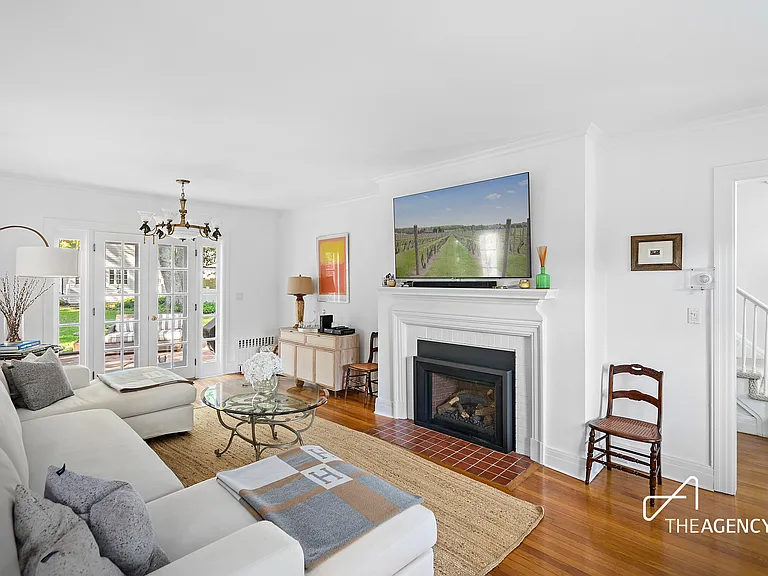 108 Montauk Hwy — Photo 5