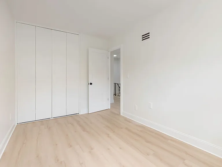 118 Texas Ave #1 — Photo 22