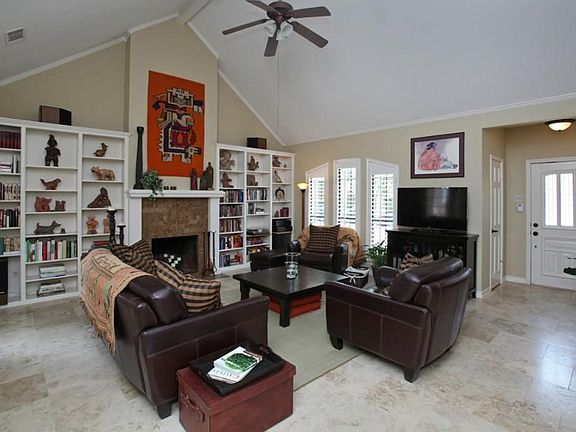 2nd image of 6047 Willow Wood Ln