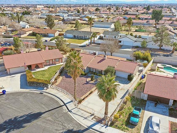 2nd image of 14123 Pacoima Cir