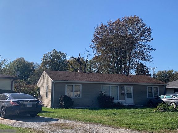 3rd image of 7124 Park Pl