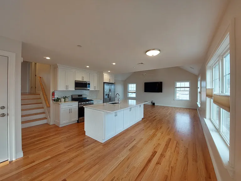 157 Quebec Rd #2 — Photo 2