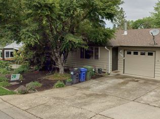 1205 Clinton Dr, Eugene, OR 97401