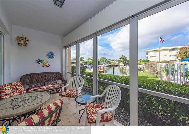 1st image of 900 SW 12th St APT 107