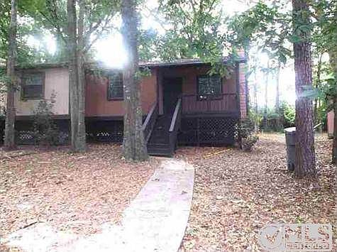1st image of 1319 Burgess Dr #B