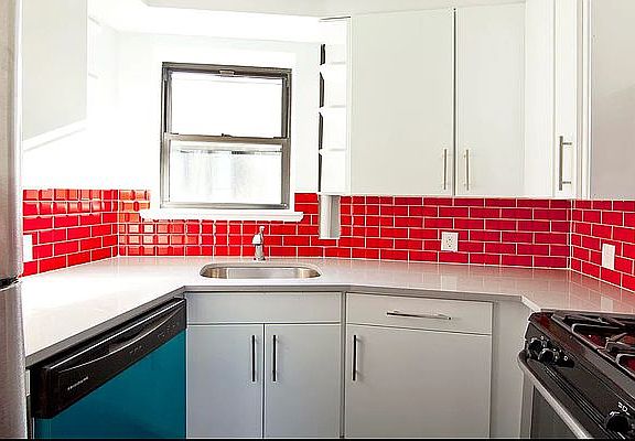 3rd image of 97 2nd Ave APT 7