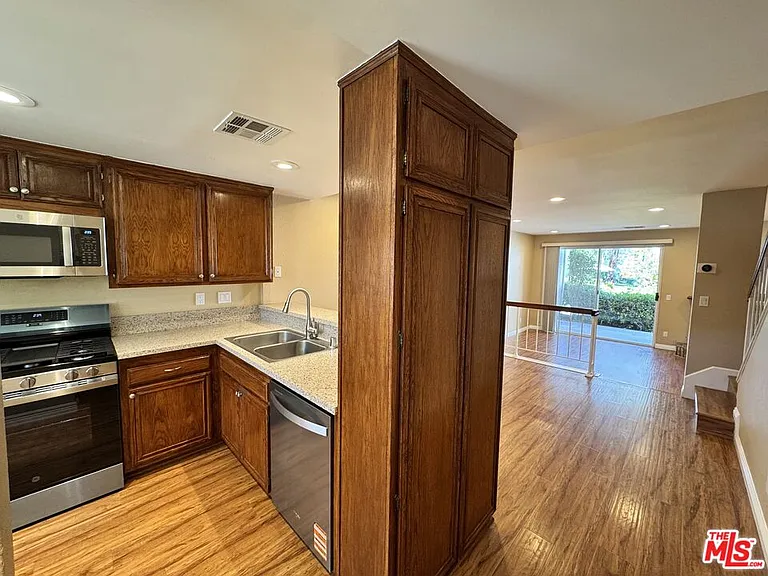 5624 Las Virgenes Rd #19 — Photo 4