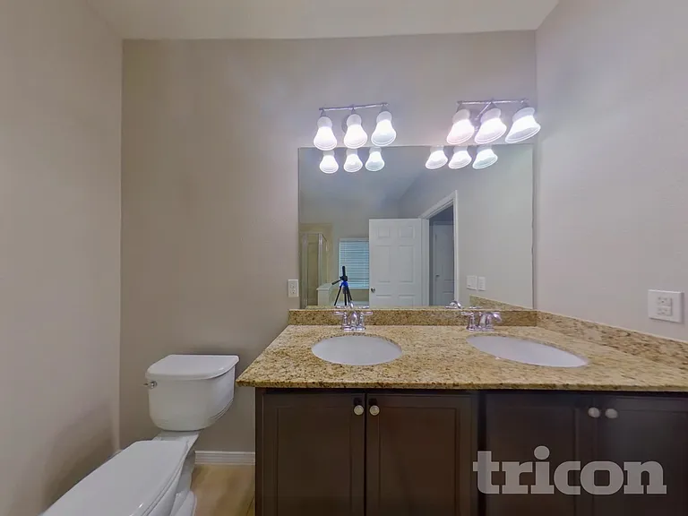 229 Giovani Blvd — Photo 9