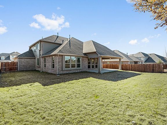 5th image of 2923 Lampasas Dr